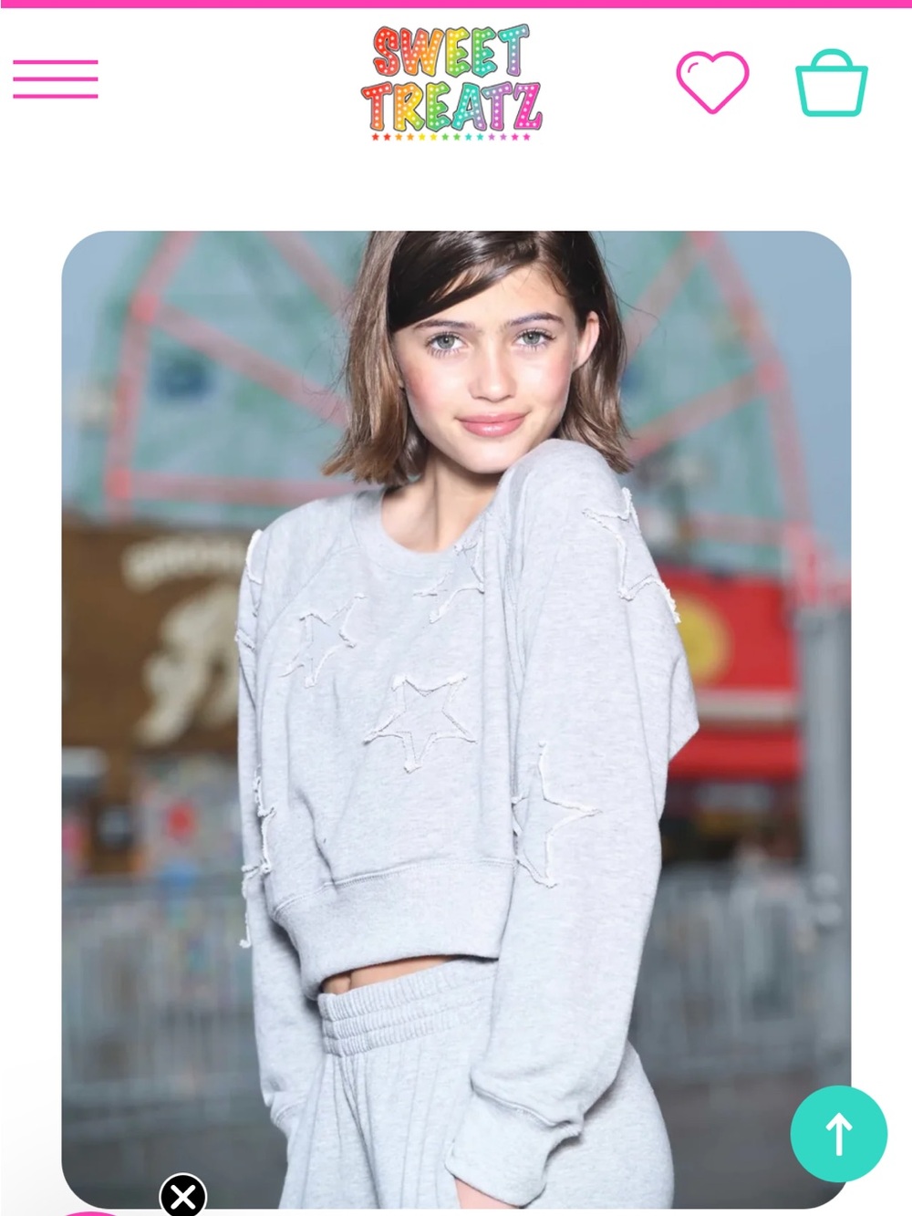 Katie J NYC Light Gray Star Appliqué Cropped Hoodie